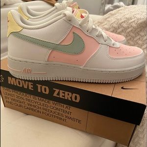Nike Big Kids Air Force 1 Impact